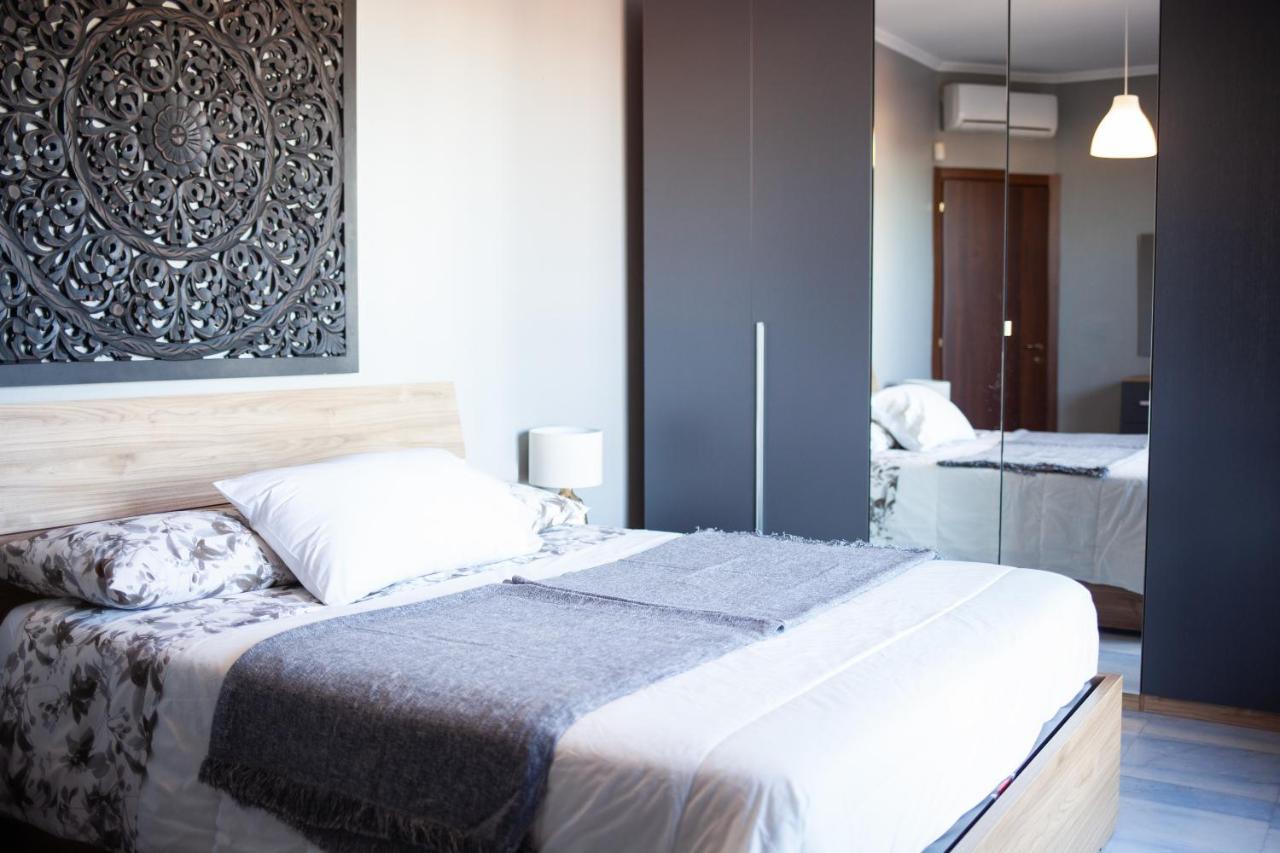 Stelvio Rooftop - Penthouse Skyline With Terrace And Jacuzzi Milan Extérieur photo